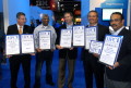 Presenting and accepting their awards (from left to right) Jeff Hyman, President, HPCwire, Sanjiv Shah, Director, Technical Computing Software Gp Intel, Kirk Skaugen, VP and GM, Datacenter and Connected Systems Gp Intel, Tom Tabor, CEO, HPCwire, Raj Hazra, GM, HPC Gp, Intel